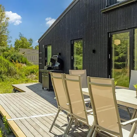 Adrian - 500m From The Sea By Interhome *