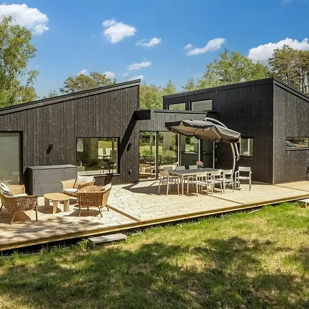 Adrian - 500m From The Sea By Interhome *
